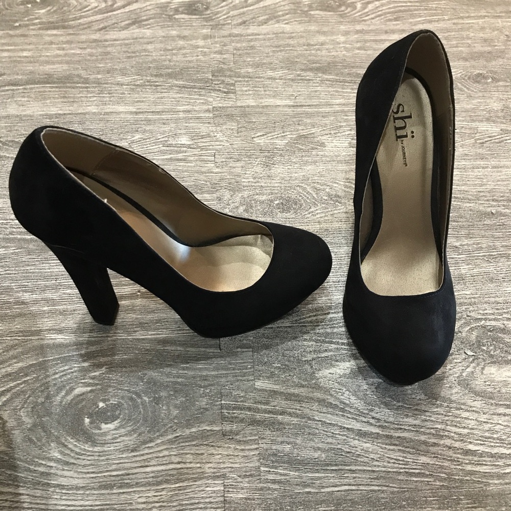 Shi Black Heels
